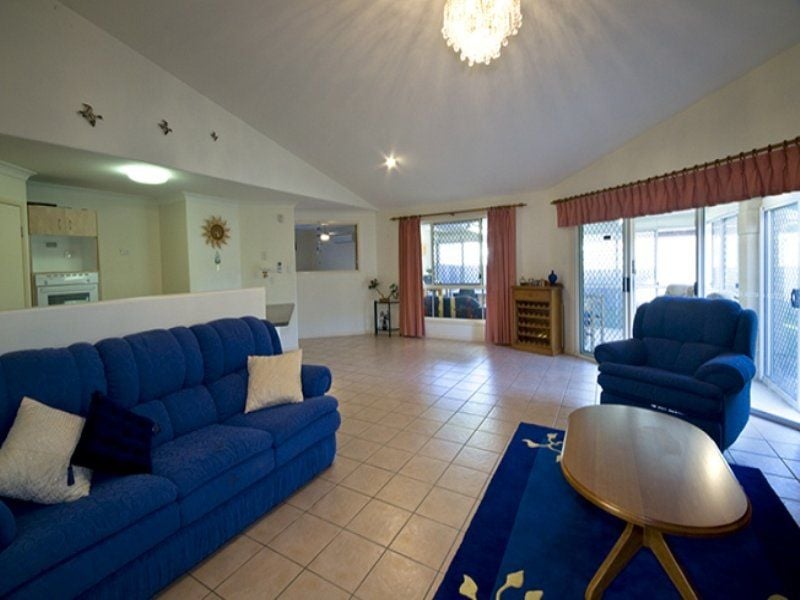 12 Micrantha Place MOUNTAIN CREEK QLD, Mountain Creek - Thumbnail 3