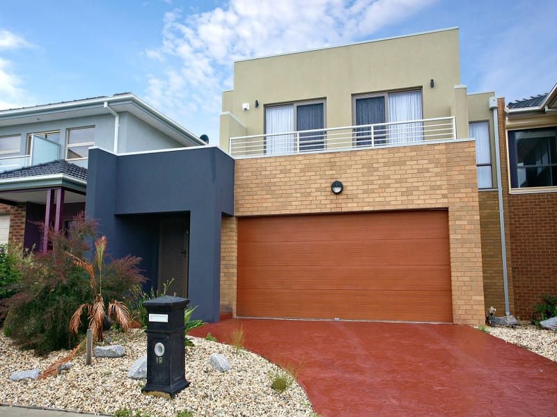 19 Cobb Street SOUTH MORANG, South Morang - Thumbnail 3