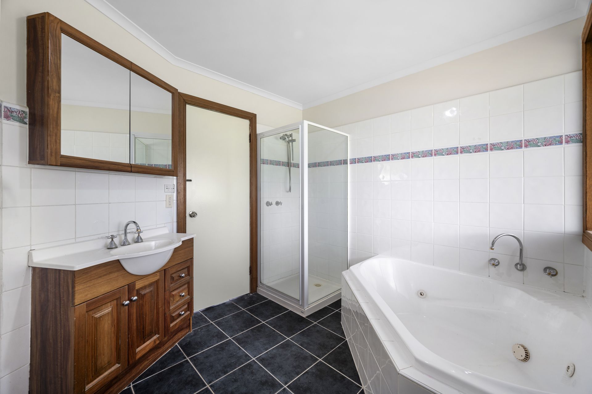 Inviting, Spacious, and Bright