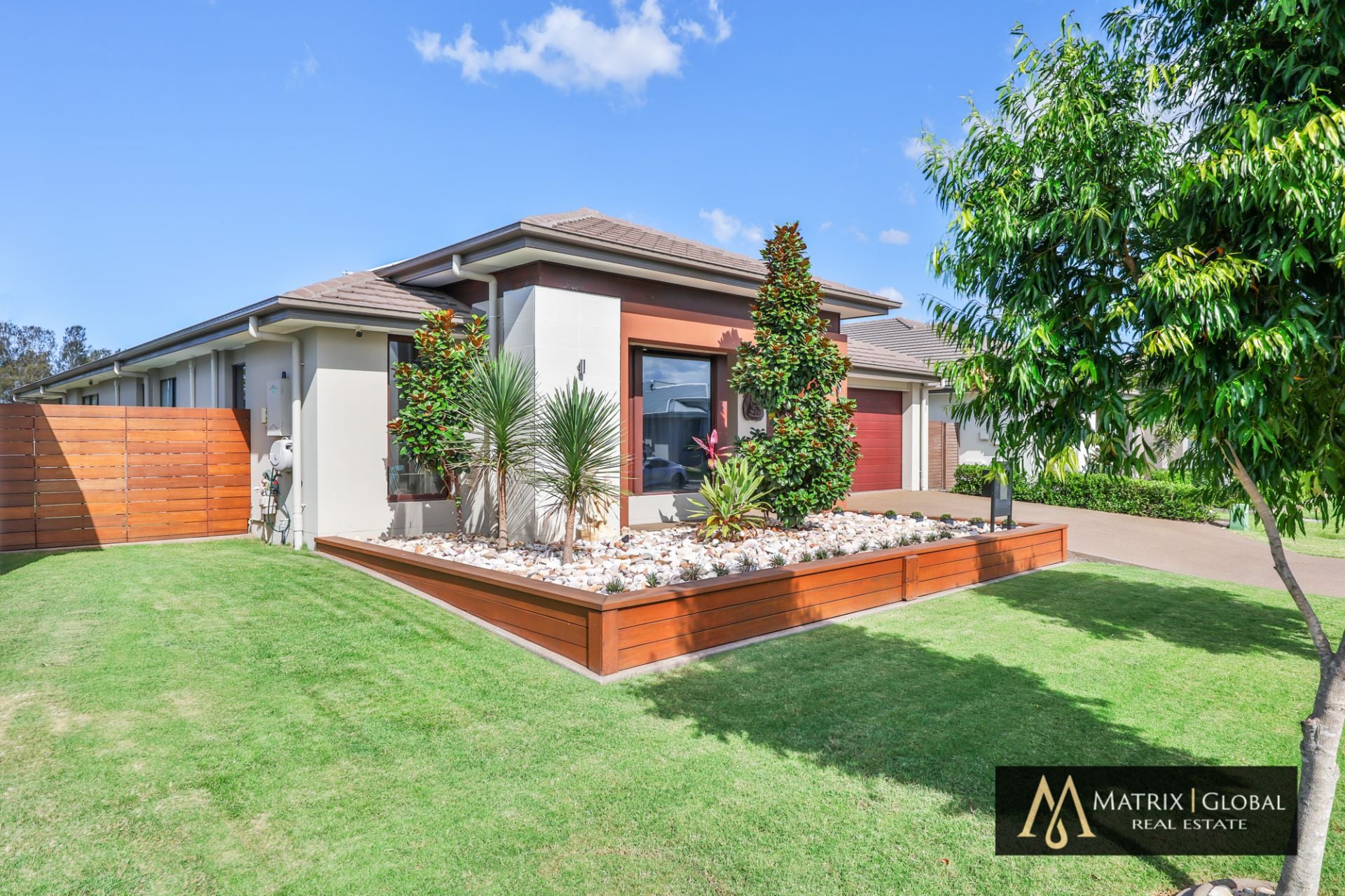 65 Lindeman Circuit, Pimpama - Thumbnail 3