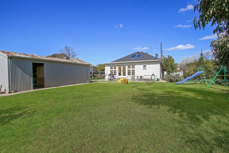 87 Mackellar Street BENALLA