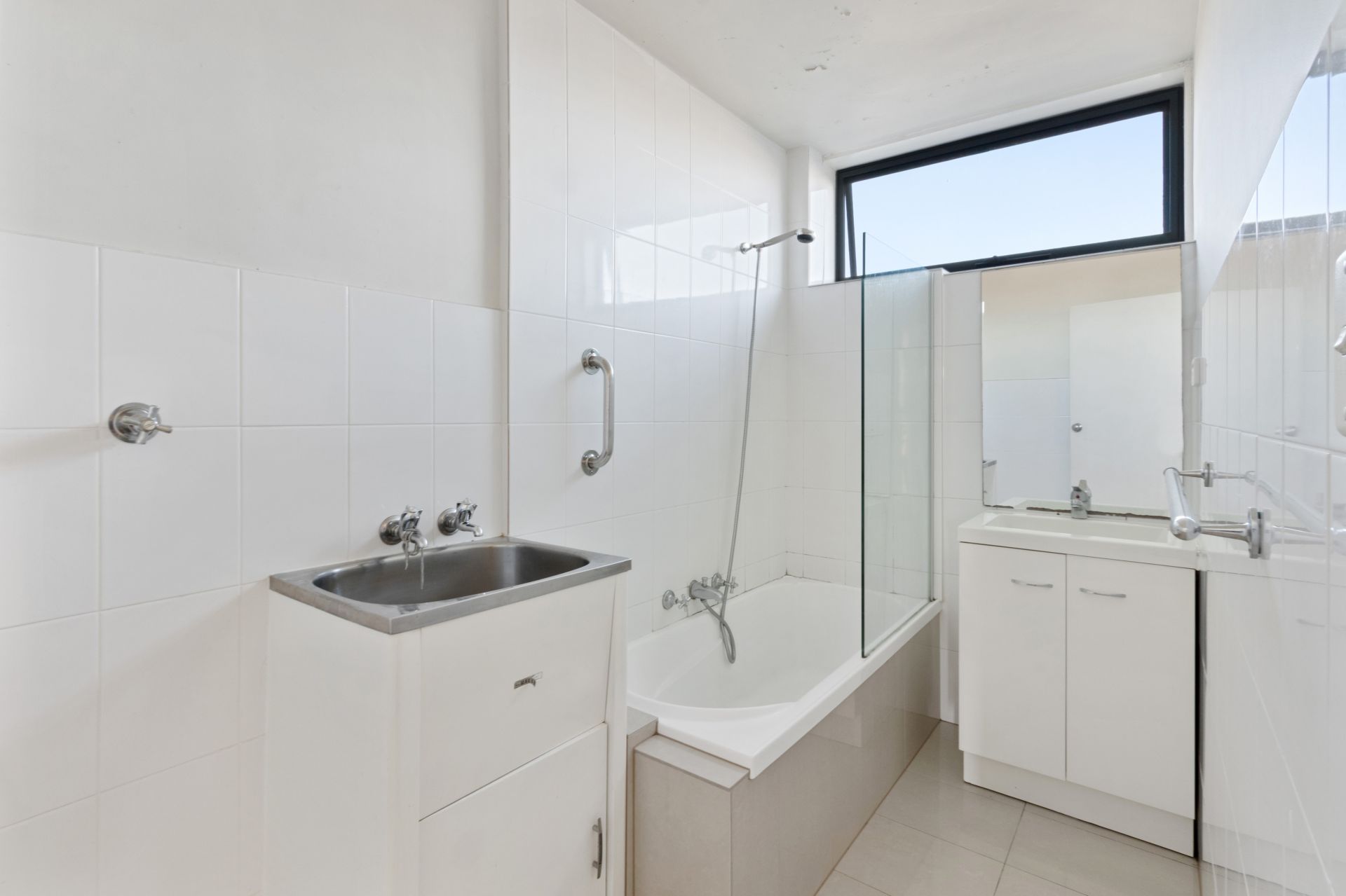 UPDATED TWO BEDROOM APARTMENT