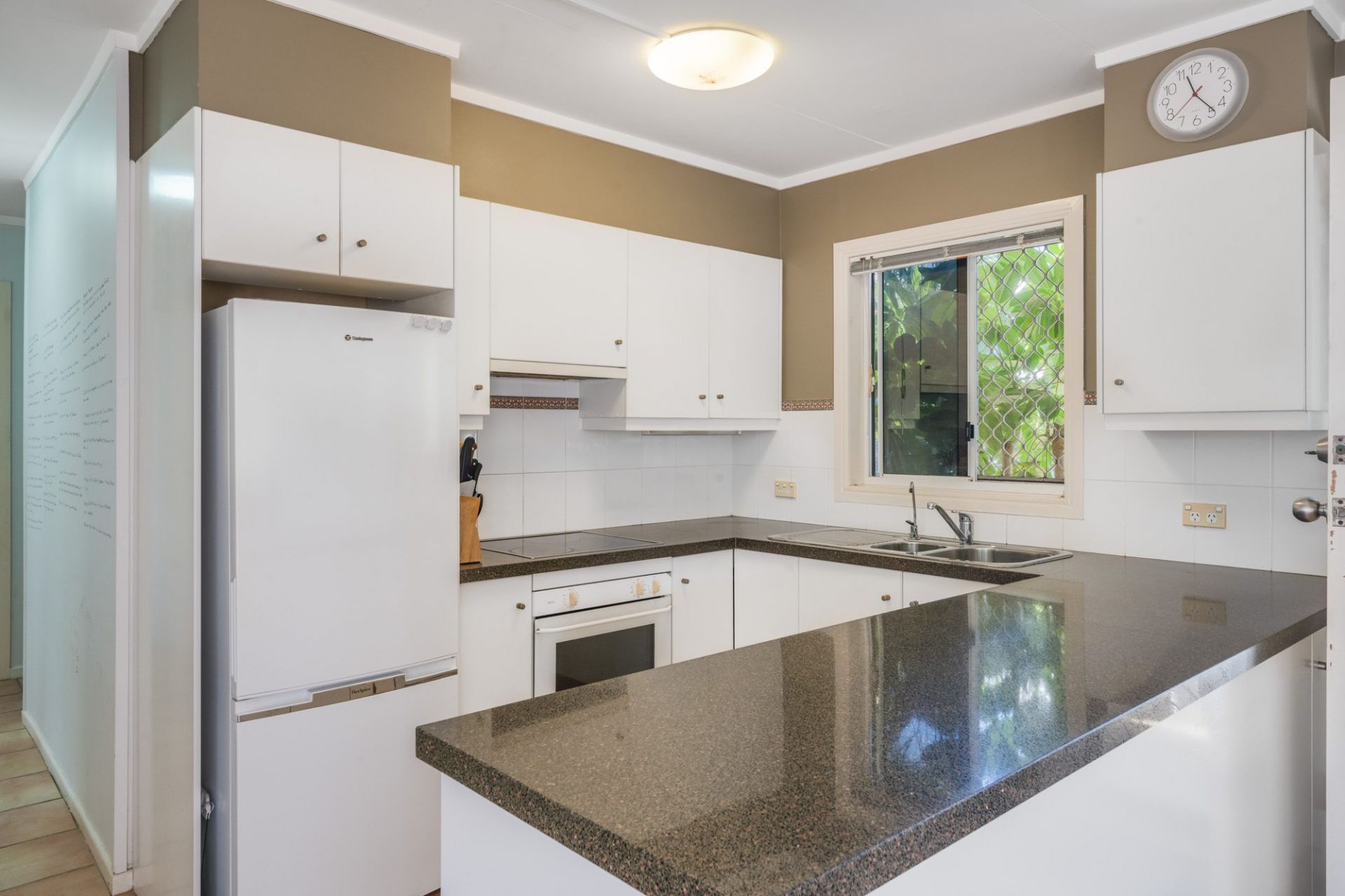 1/111 Albatross Avenue, Mermaid Beach - Thumbnail 7