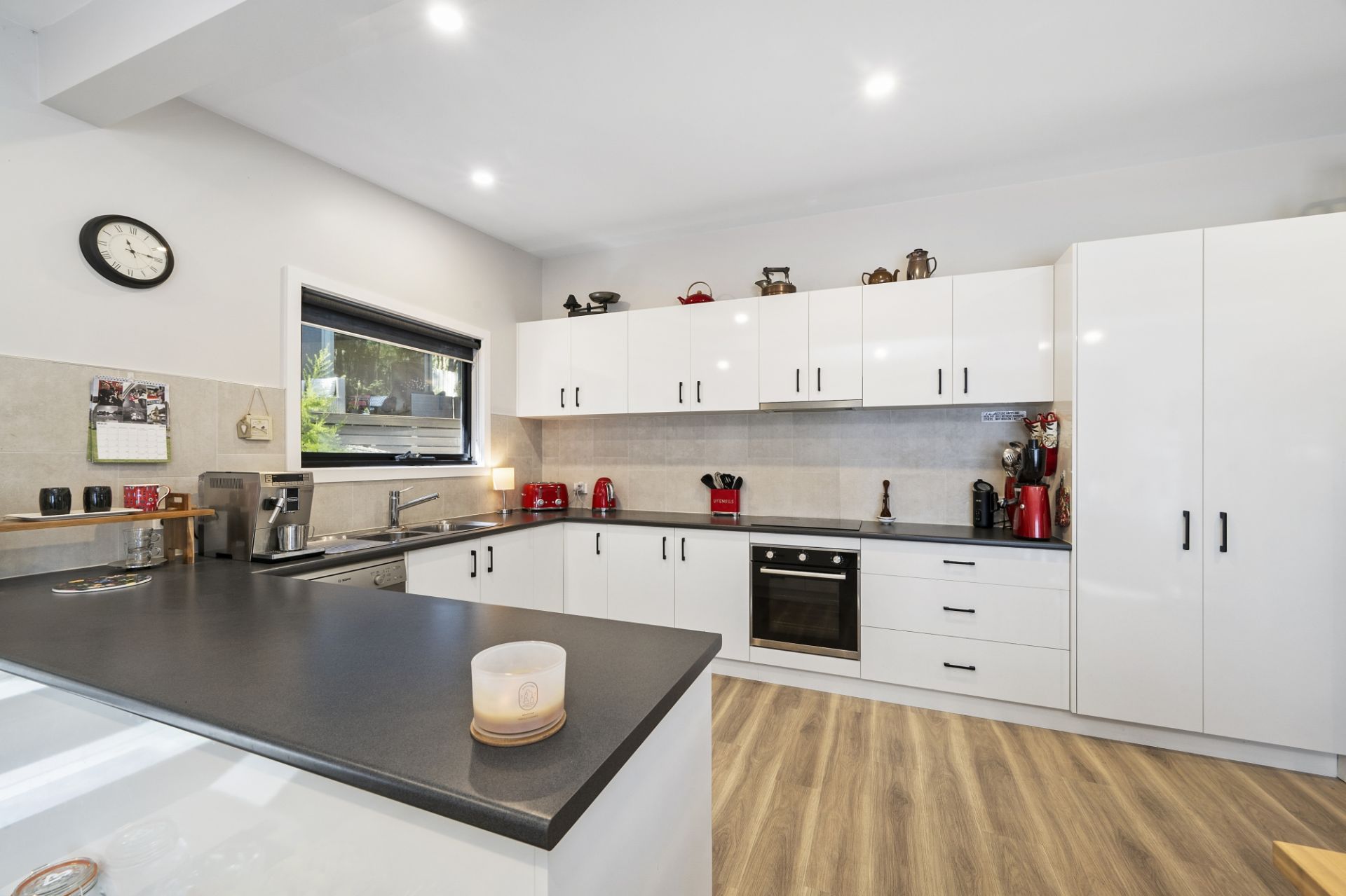 37 Darriwell Drive, Mount Helen, Mount Helen - Thumbnail 6