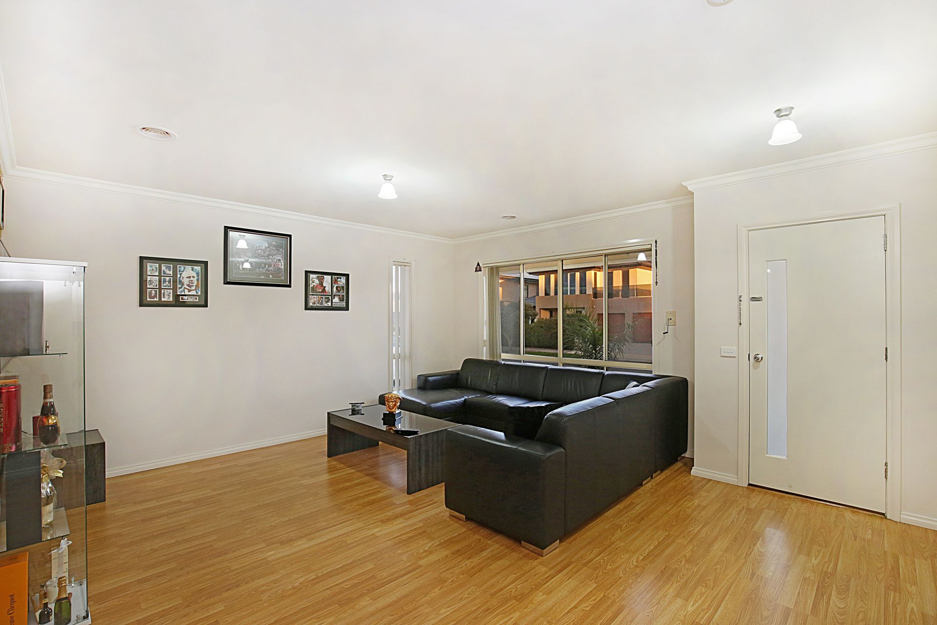 FURNISHED AND FABULOUS!!!