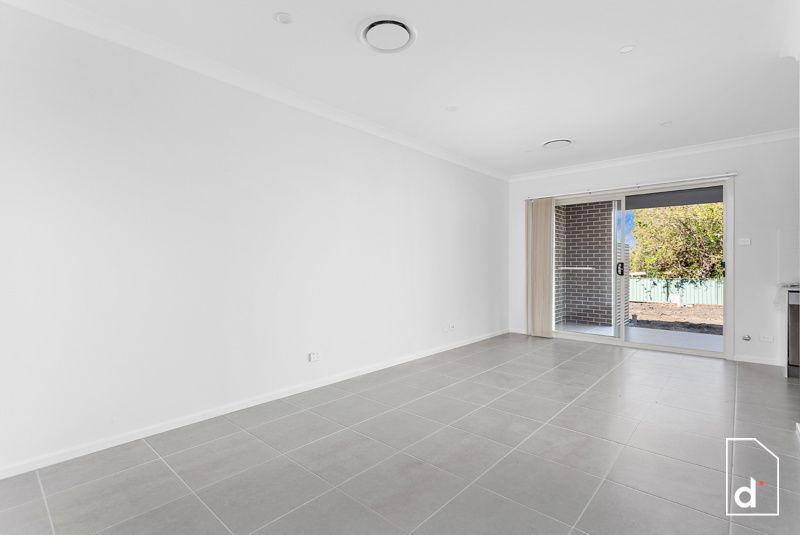 Real Estate For Lease 67B Murray Road East Corrimal , NSW