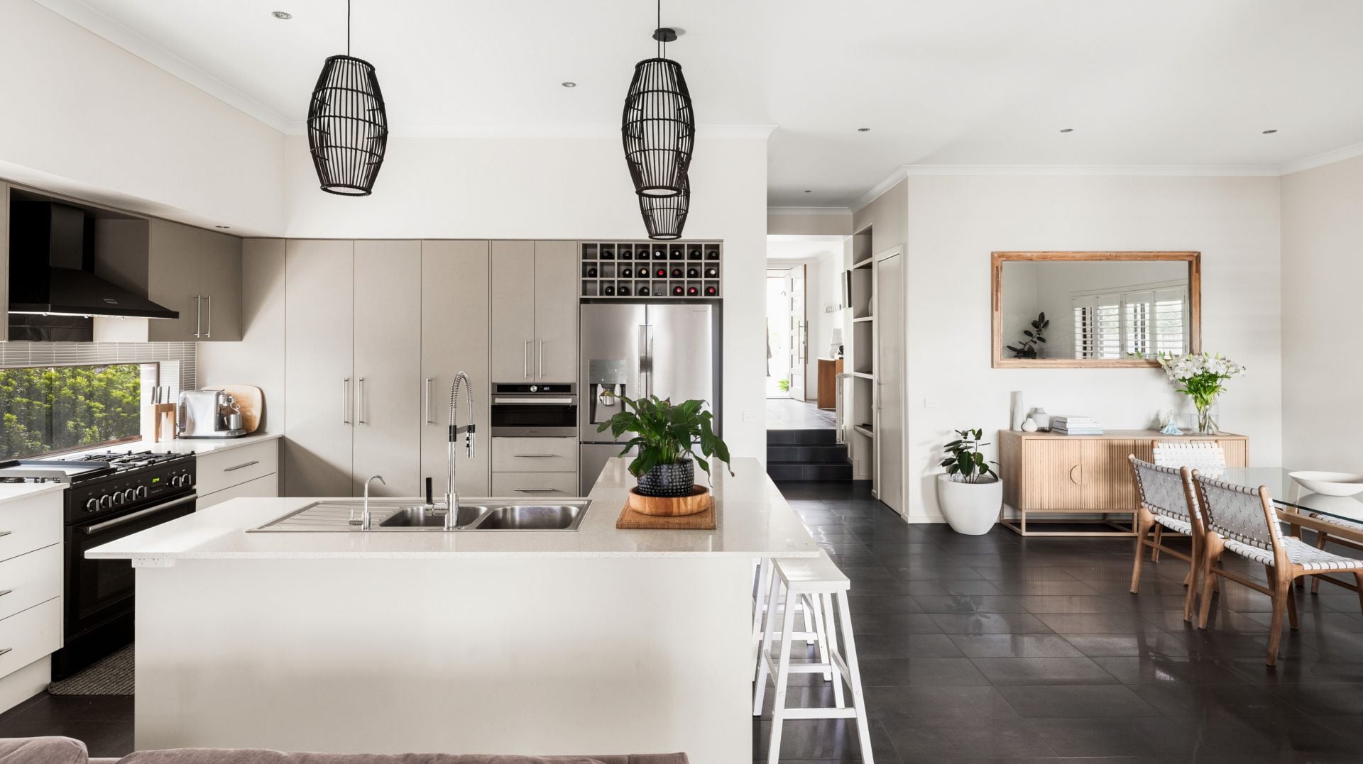 4 Hyndman Parade, Woolooware NSW, Woolooware - Thumbnail 4