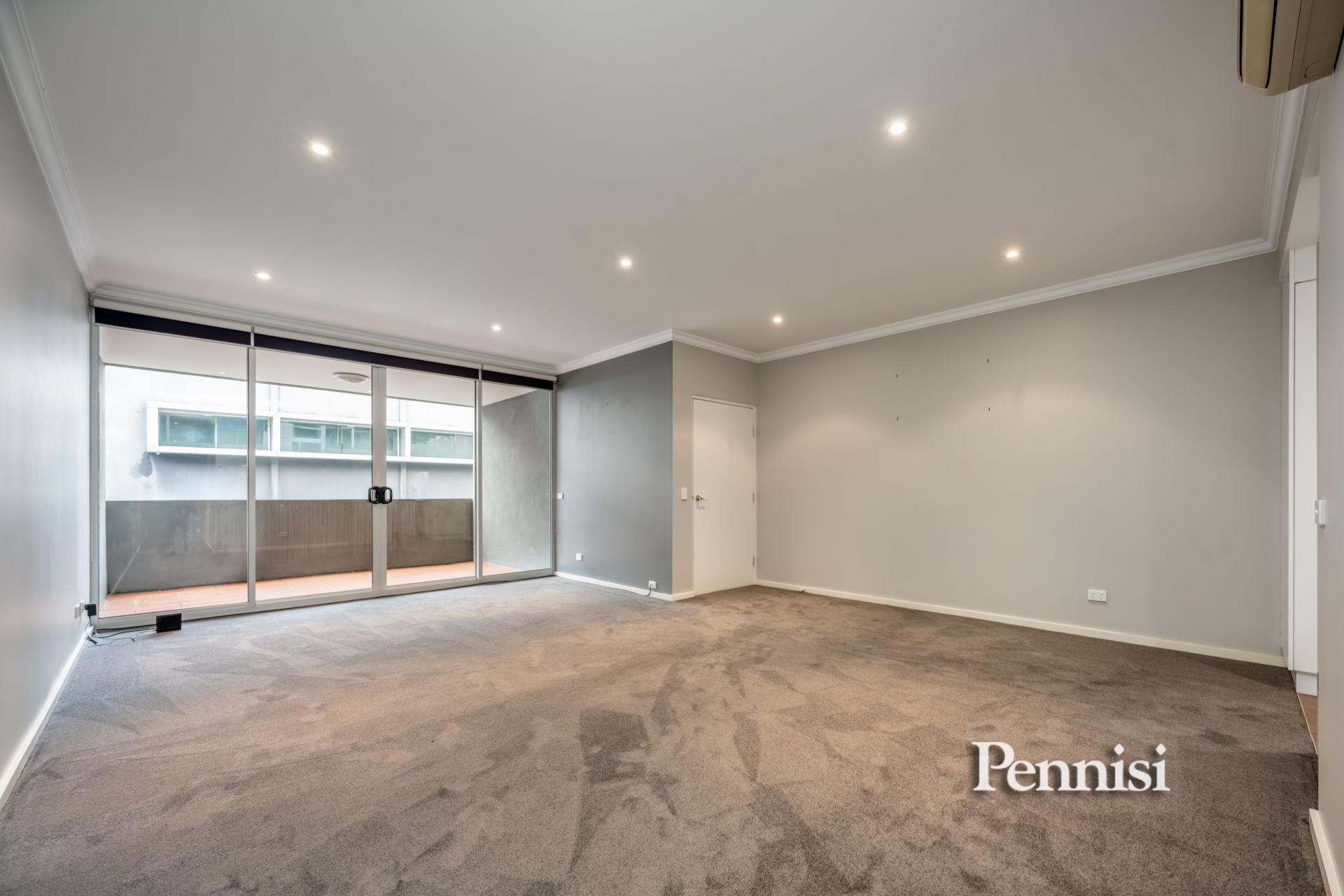 10/213 Buckley St, Essendon Pennisi Real Estate