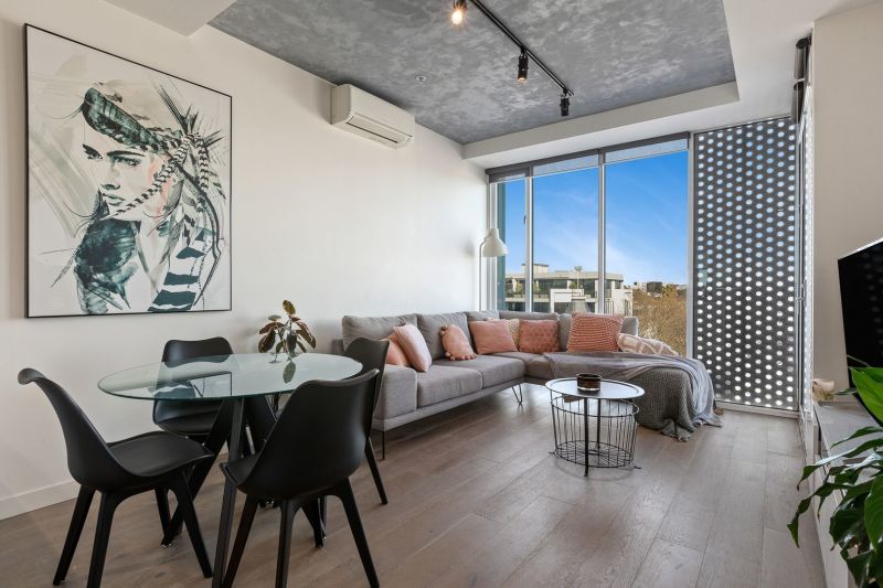 508/6 Murphy Street, South Yarra - Thumbnail 3