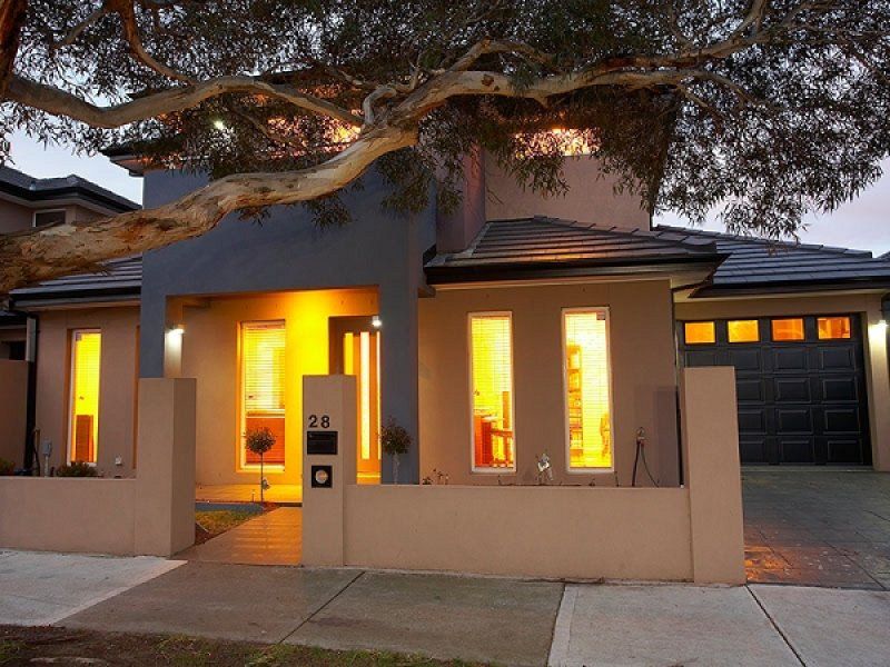 28 Paproth Grove, Altona North - Thumbnail 4