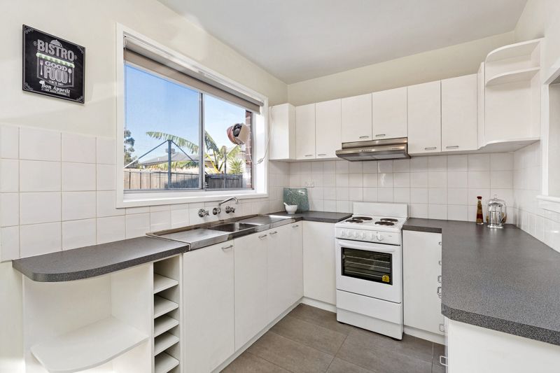 3/6 Hatfield Court, West Footscray - Thumbnail 7