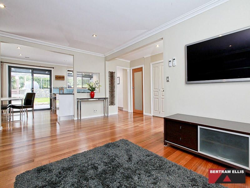34 Nemarang Crescent, Waramanga - Thumbnail 4