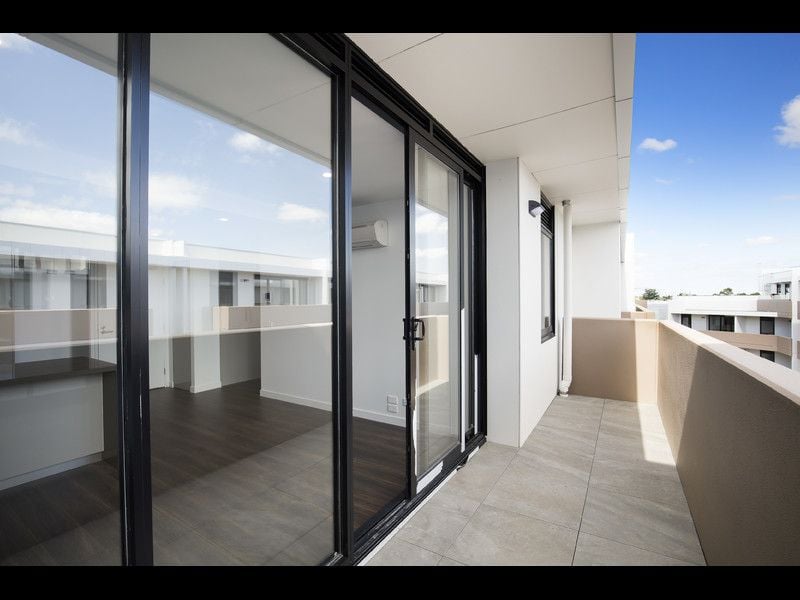 601/70 Batesford Road, Chadstone - Thumbnail 8