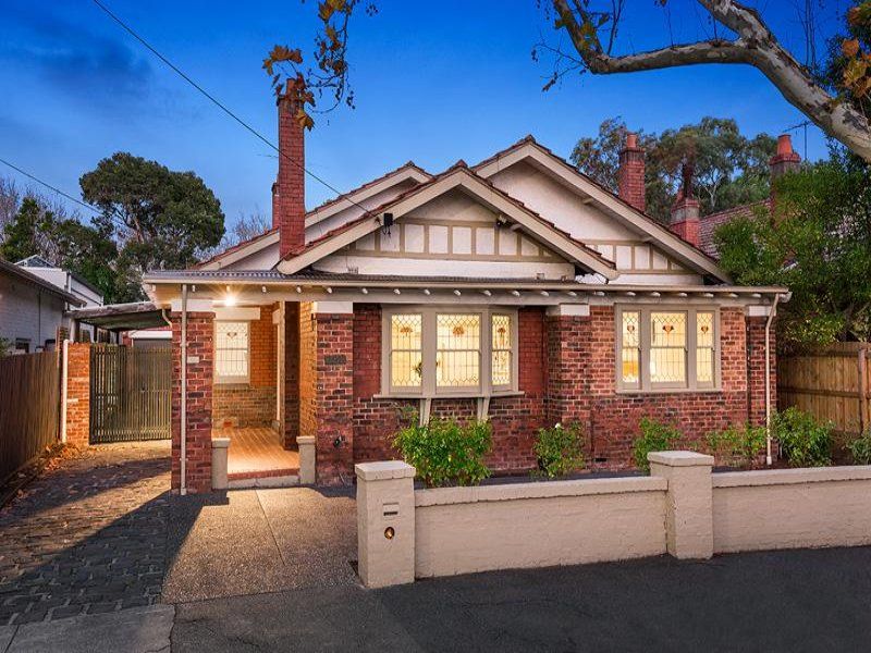 128 Westbury Close, St Kilda East - Thumbnail 2