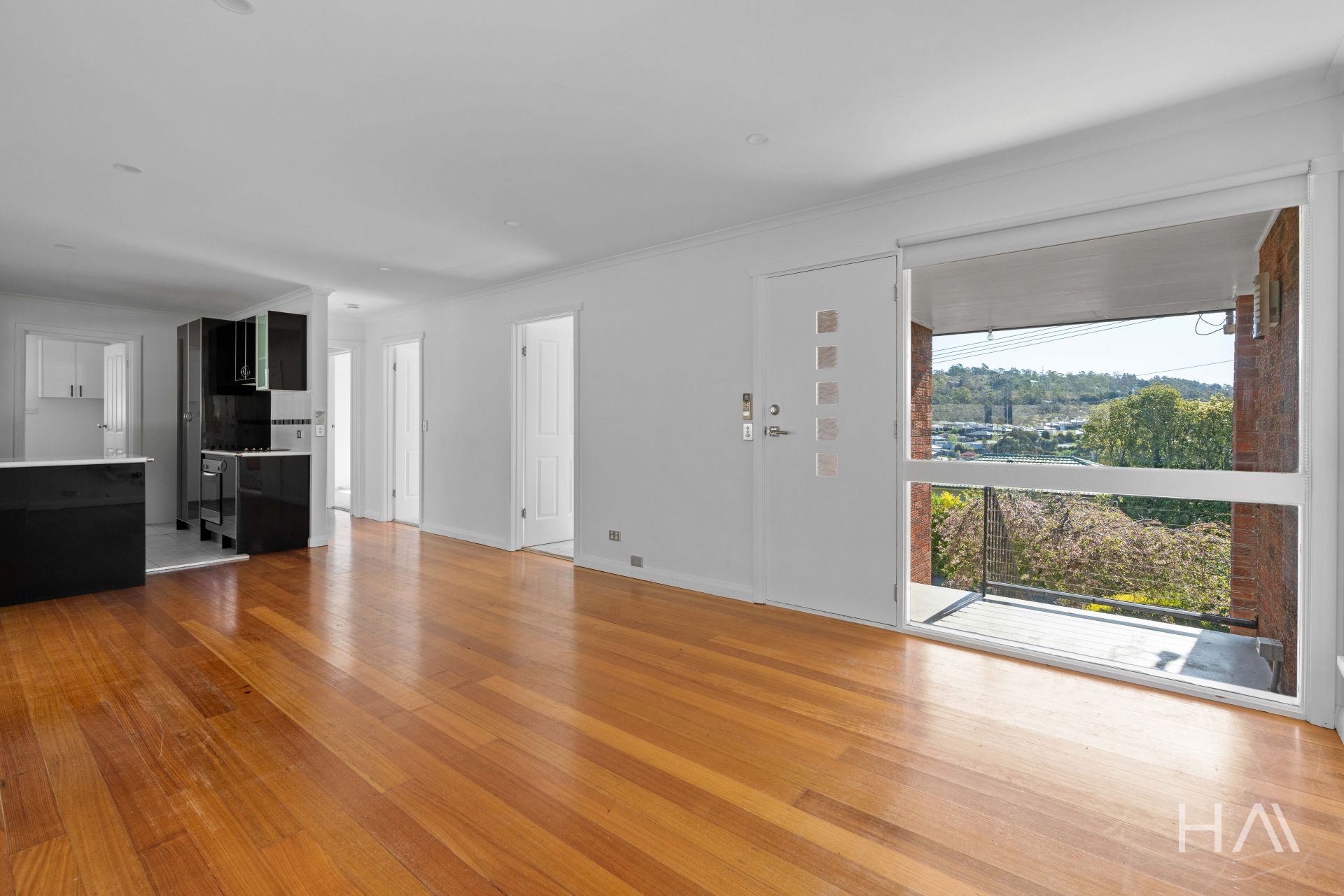 8 Grinter Street Riverside, Riverside - Thumbnail 8