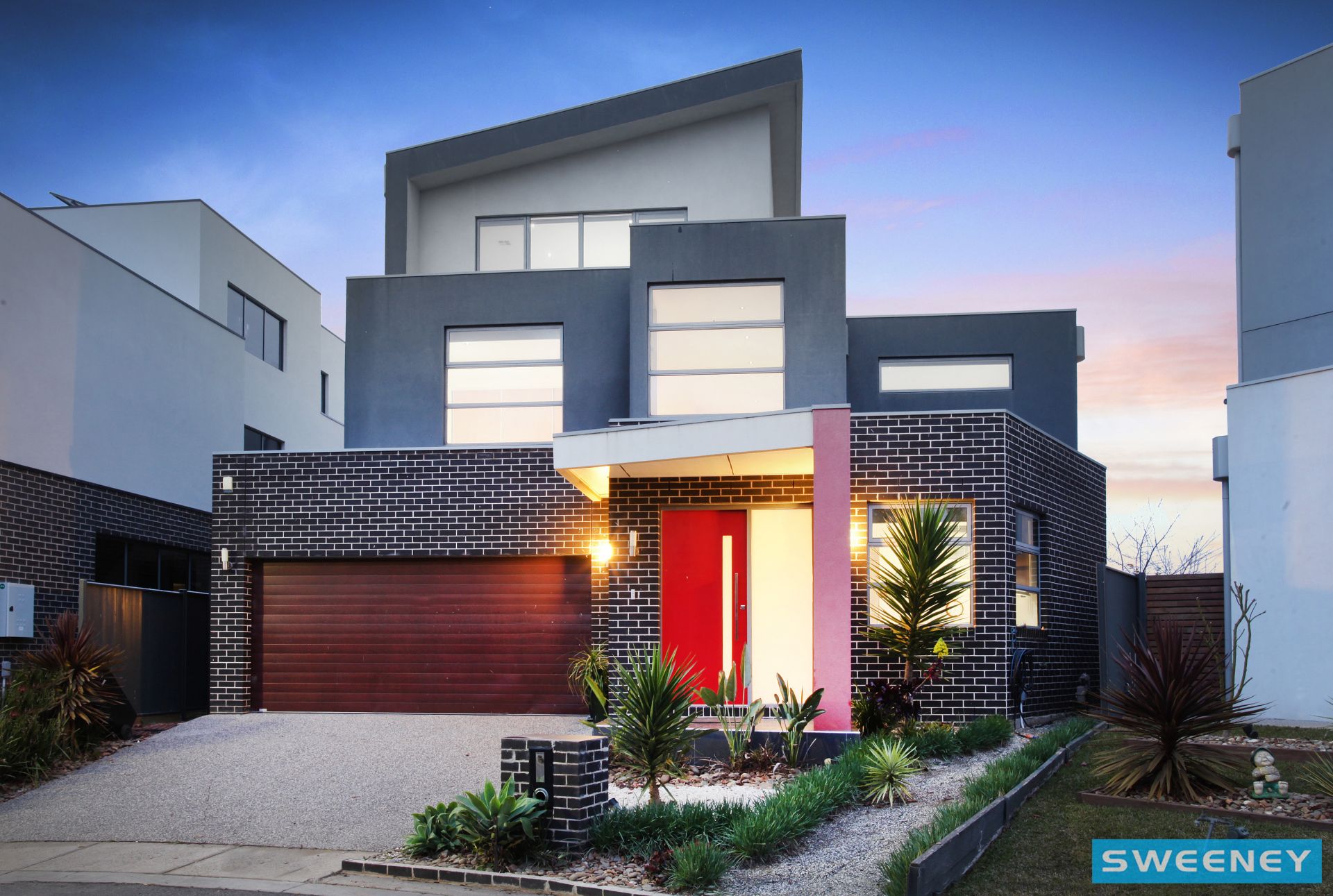 13 The Strand, Caroline Springs - Thumbnail 2