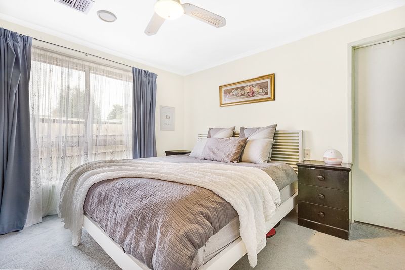 28 Cairns Drive, Bacchus Marsh - Thumbnail 7