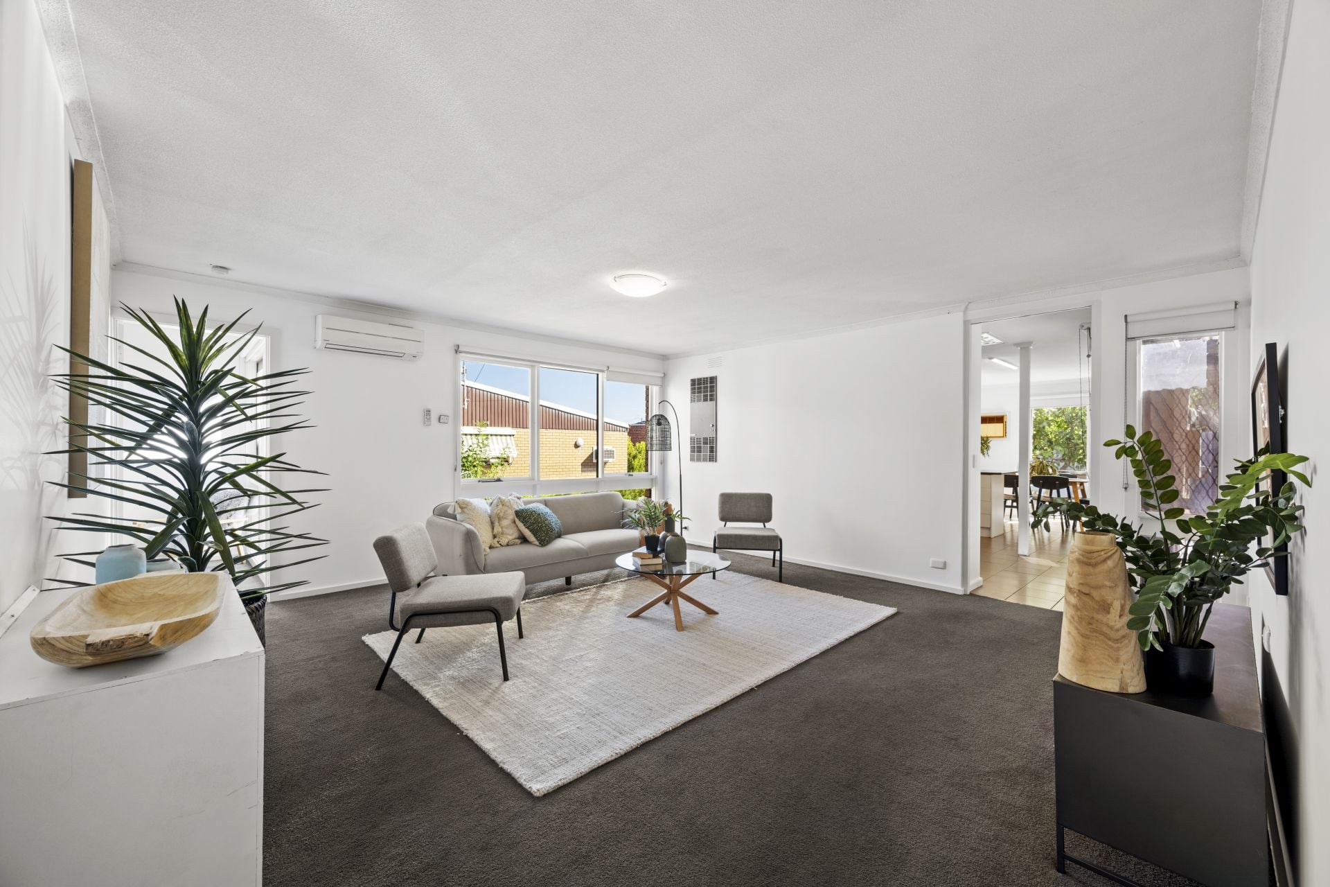 A Stylish Abode In A Peaceful Location
