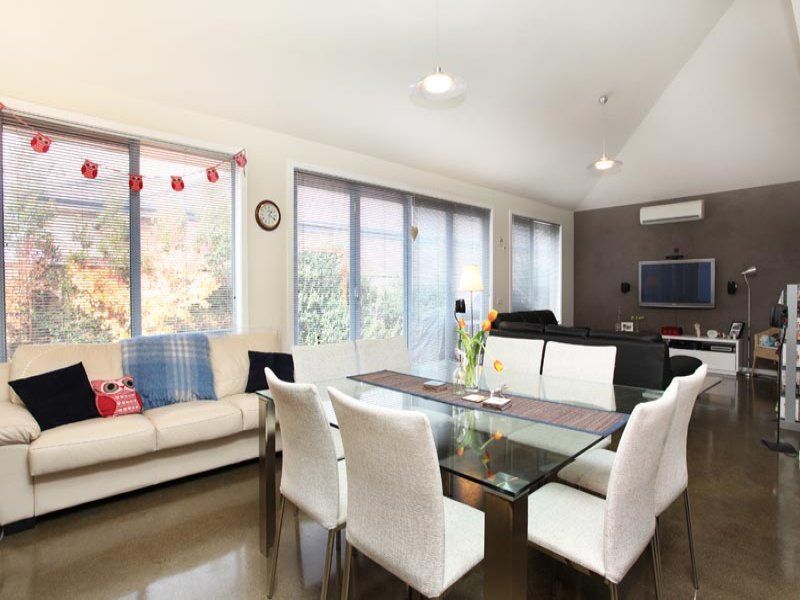 26 Croft Street, Caroline Springs - Thumbnail 4