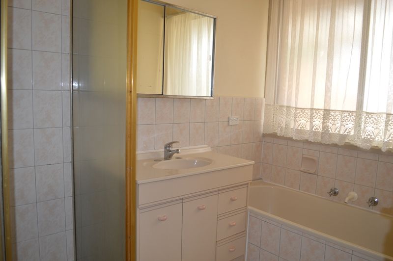 QUIET LALOR COURT, GREAT LALOR LOCATION!   *Insp  Wed 20th May @ 4:05pm*
