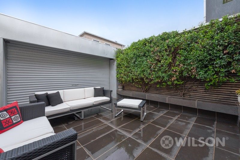 8 Reed Street, Albert Park