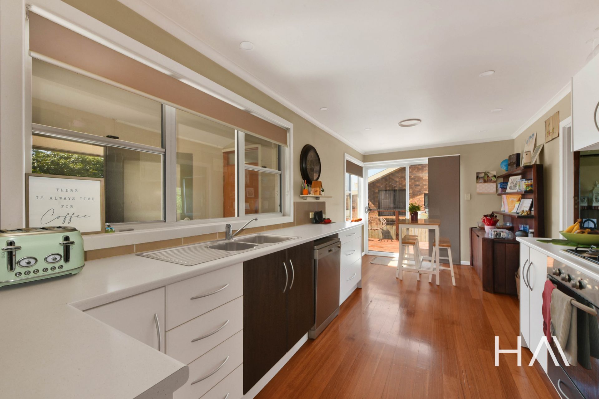 44 Ellenor Street Scottsdale, Scottsdale - Thumbnail 4