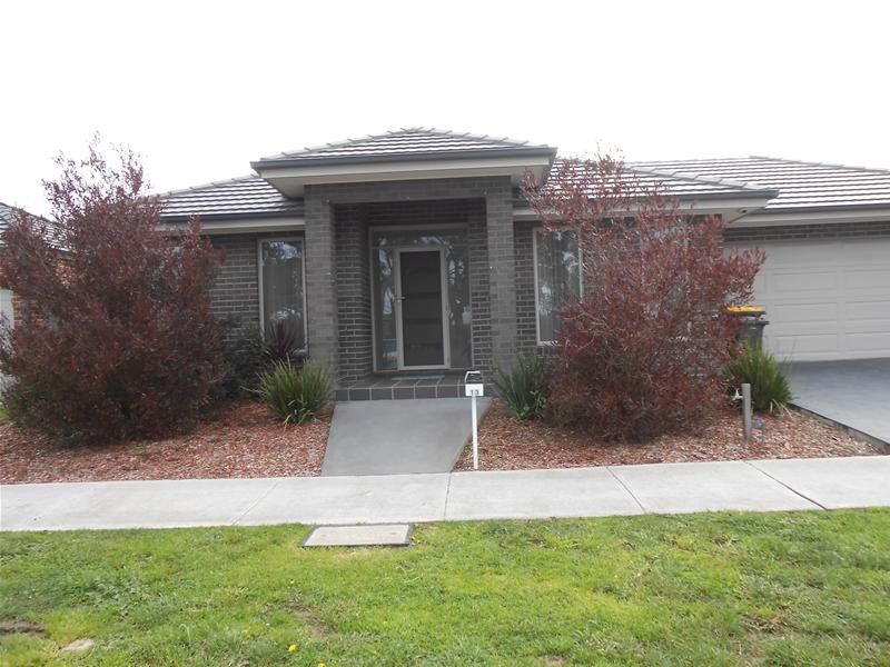 Beautiful Family Home in the Riverdale Estate...