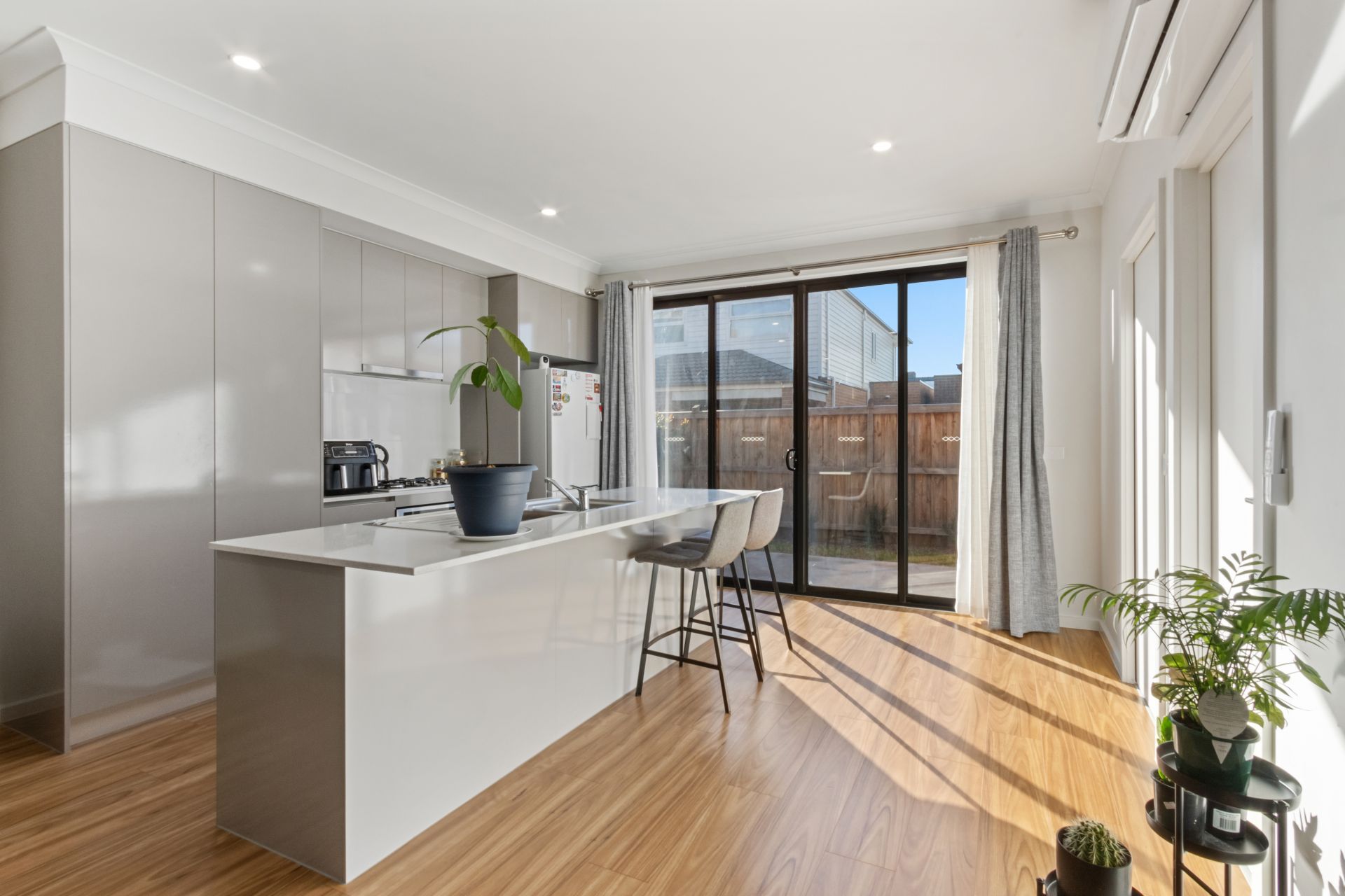 MODERN FAMILY HOME IN THE HEART OF EPPING