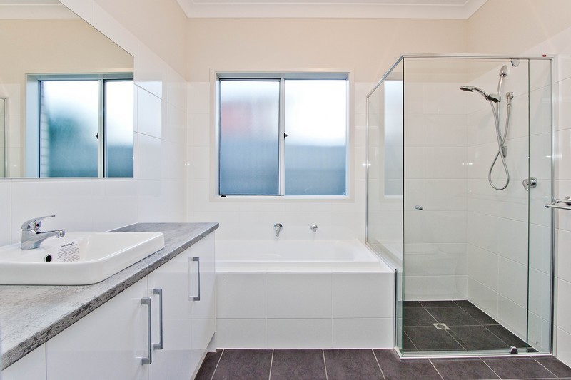 34  Taylors Lane  Mile End 5031
