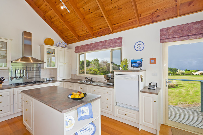 460 Great Ocean Road, Apollo Bay, VIC, Apollo Bay - Thumbnail 8
