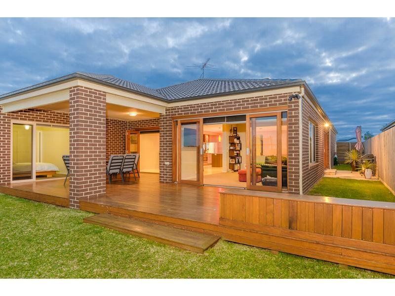 8 Mowbray Drive OCEAN GROVE VIC, Ocean Grove - Thumbnail 2