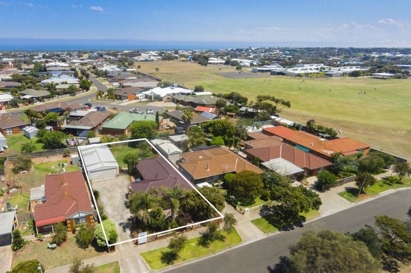 120 Shell Road Ocean Grove VIC, Ocean Grove - Thumbnail 2