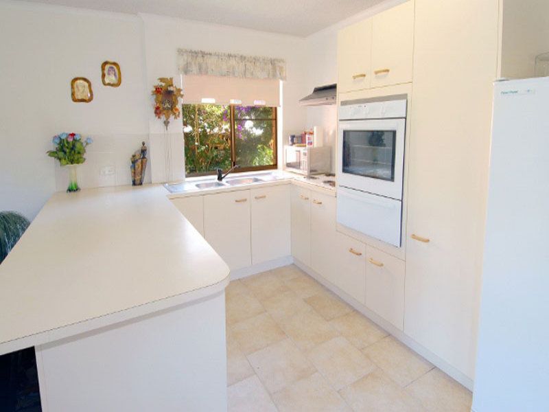 6/2 Camfield Street ALEXANDRA HEADLAND QLD, Alexandra Headland - Thumbnail 4