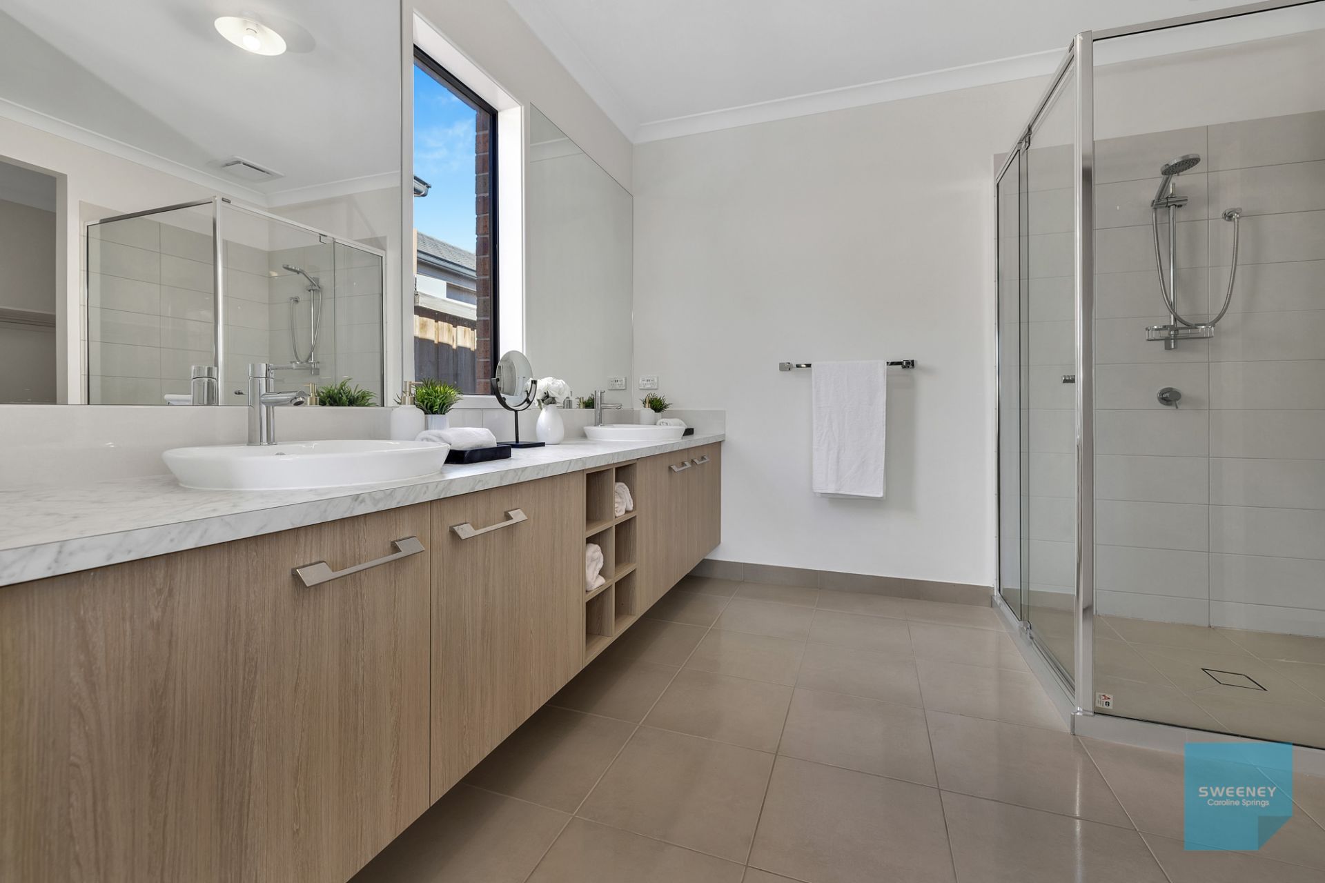 43 Montmarte Boulevard, Burnside - Thumbnail 5