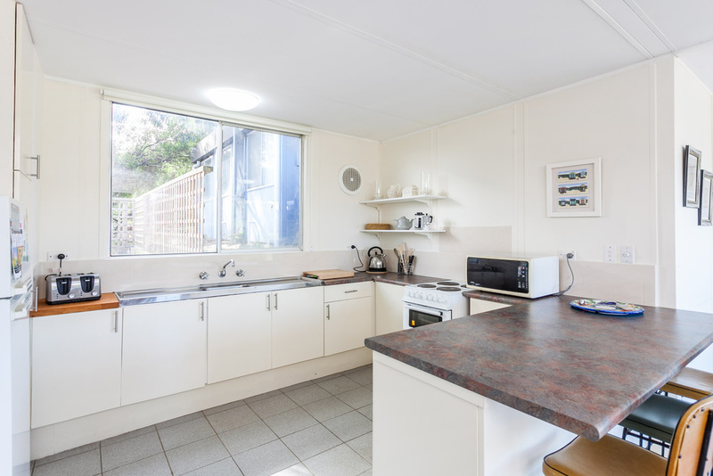 2/18 Beach Road, Aireys Inlet, VIC, Aireys Inlet - Thumbnail 4