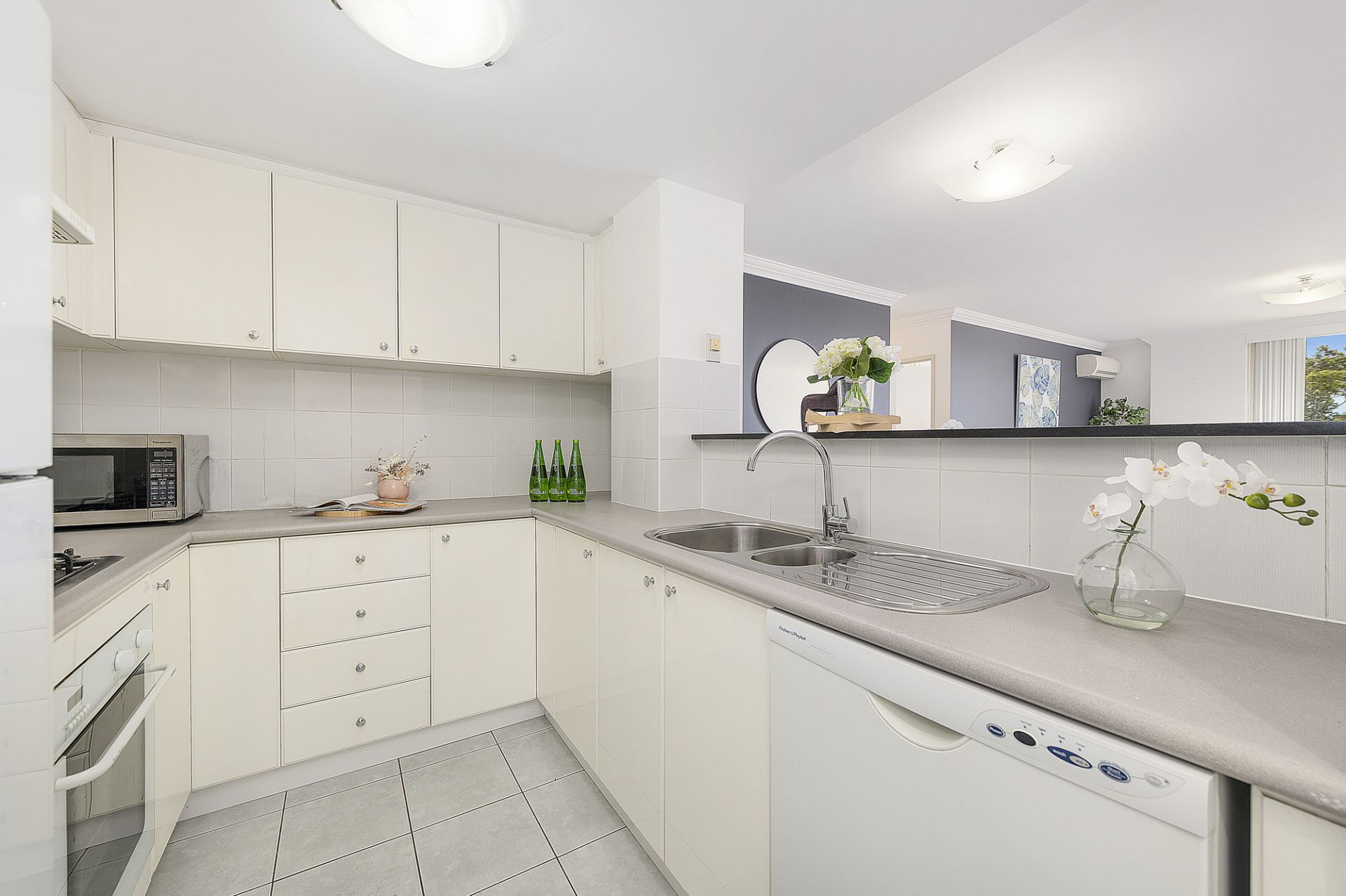 406/8 Wentworth Drive, Liberty Grove, Grove - Thumbnail 7