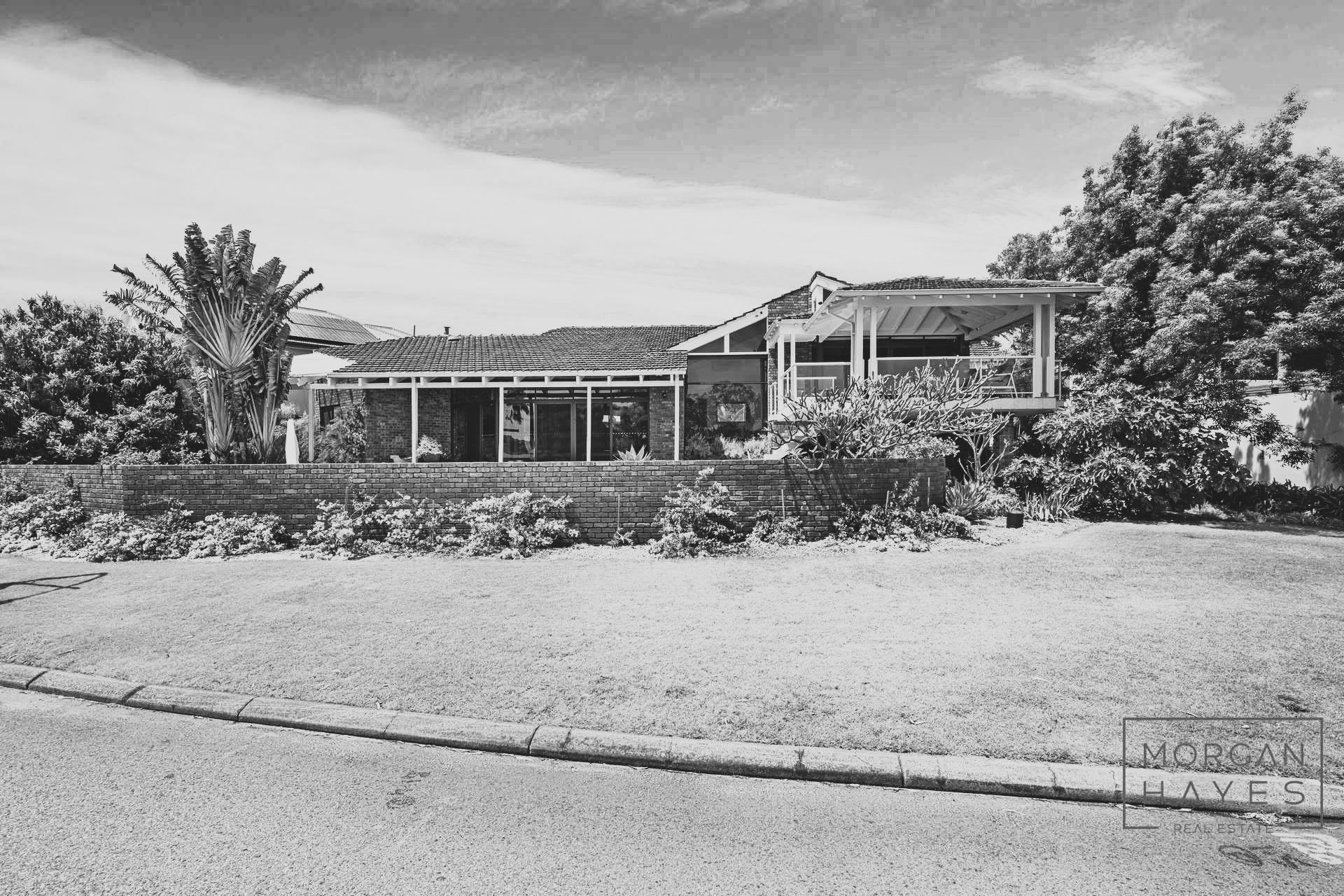 291 Riverton Drive, Shelley & Hayes Real Estate