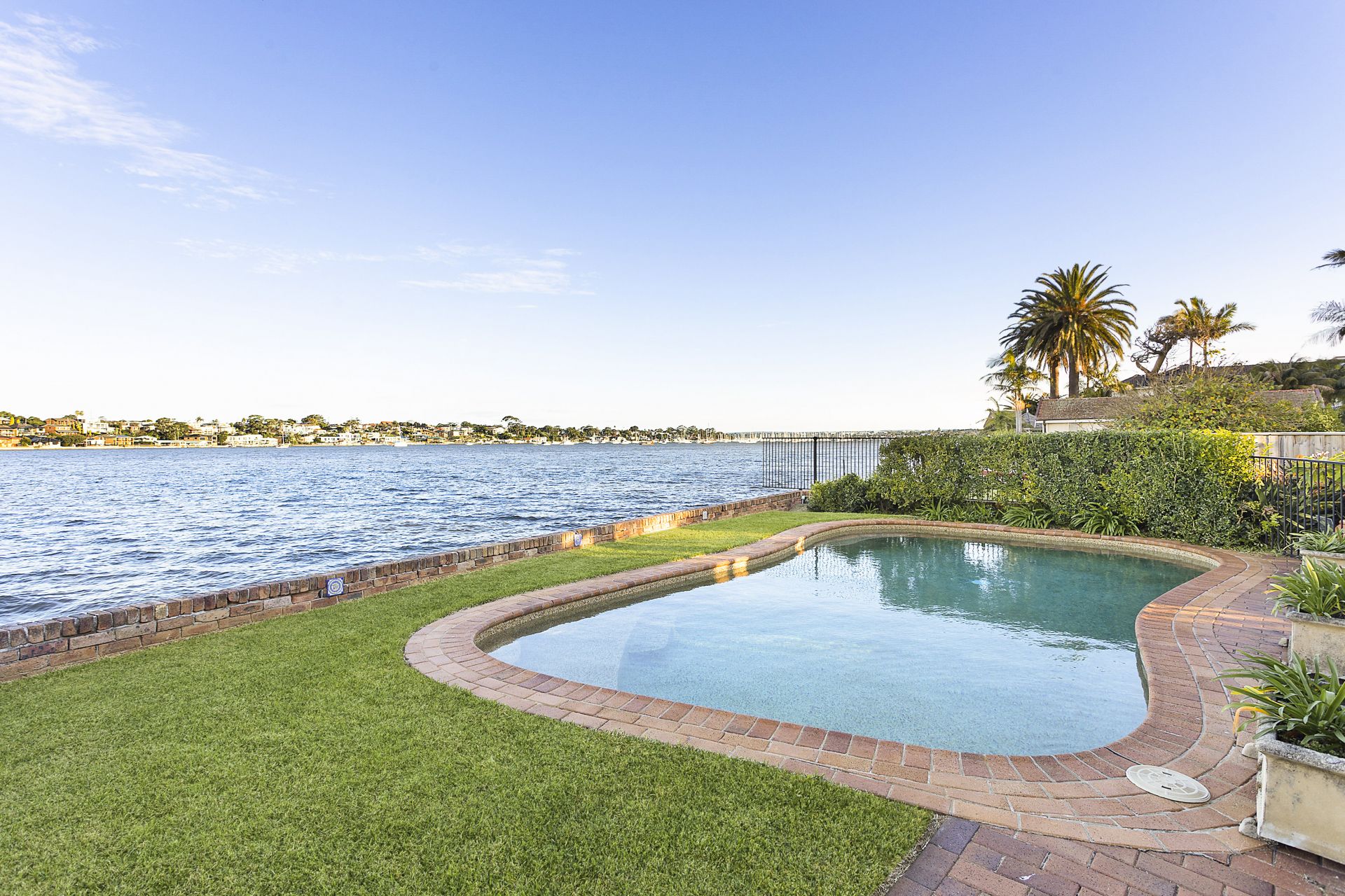 24A Carlton Crescent, Kogarah Bay Luxe Agency by Maurice Maroon