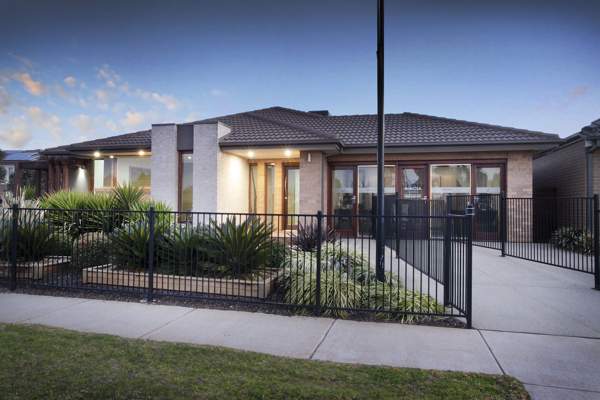 32 Woodlea Boulevard, Aintree - Thumbnail 2
