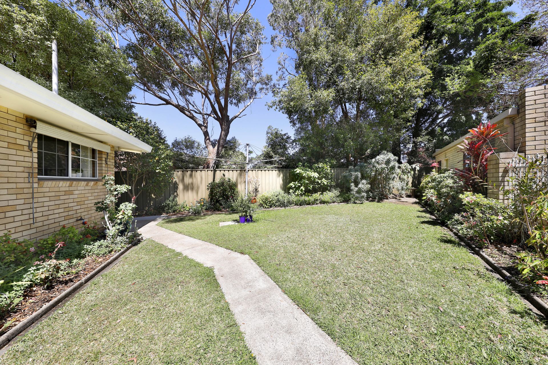 5 Deakin Place, Kirrawee, Kirrawee - Thumbnail 5