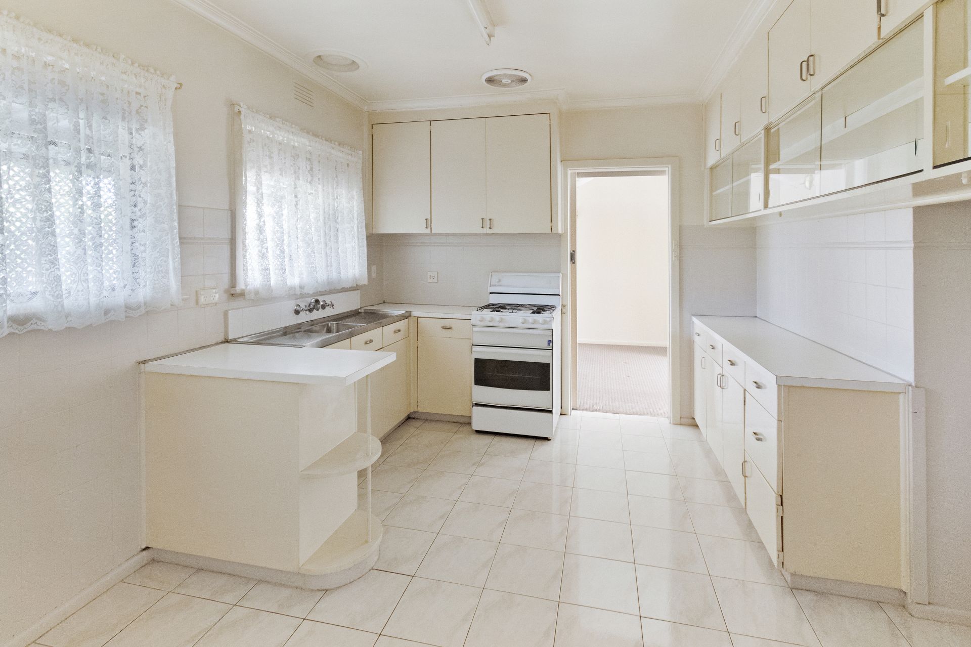 DO NOT MISS OUT THIS ON THIS SPACIOUS FAMILY HOME