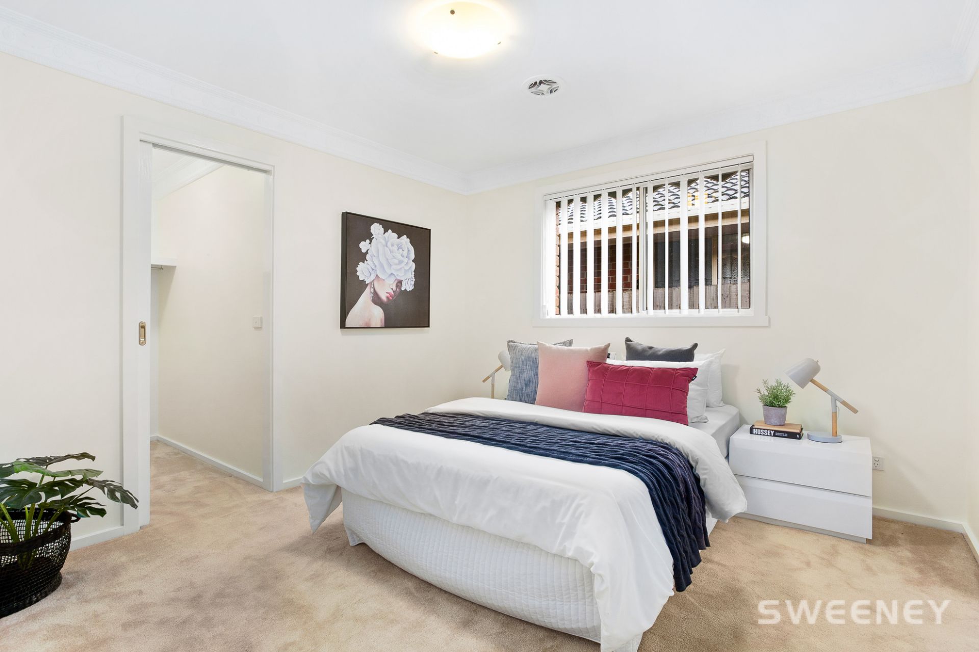 67 Henry Drive, ALTONA MEADOWS Sweeney Estate Agents