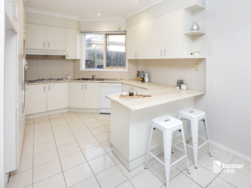 1/9 Winston Drive, Caulfield South - Thumbnail 8