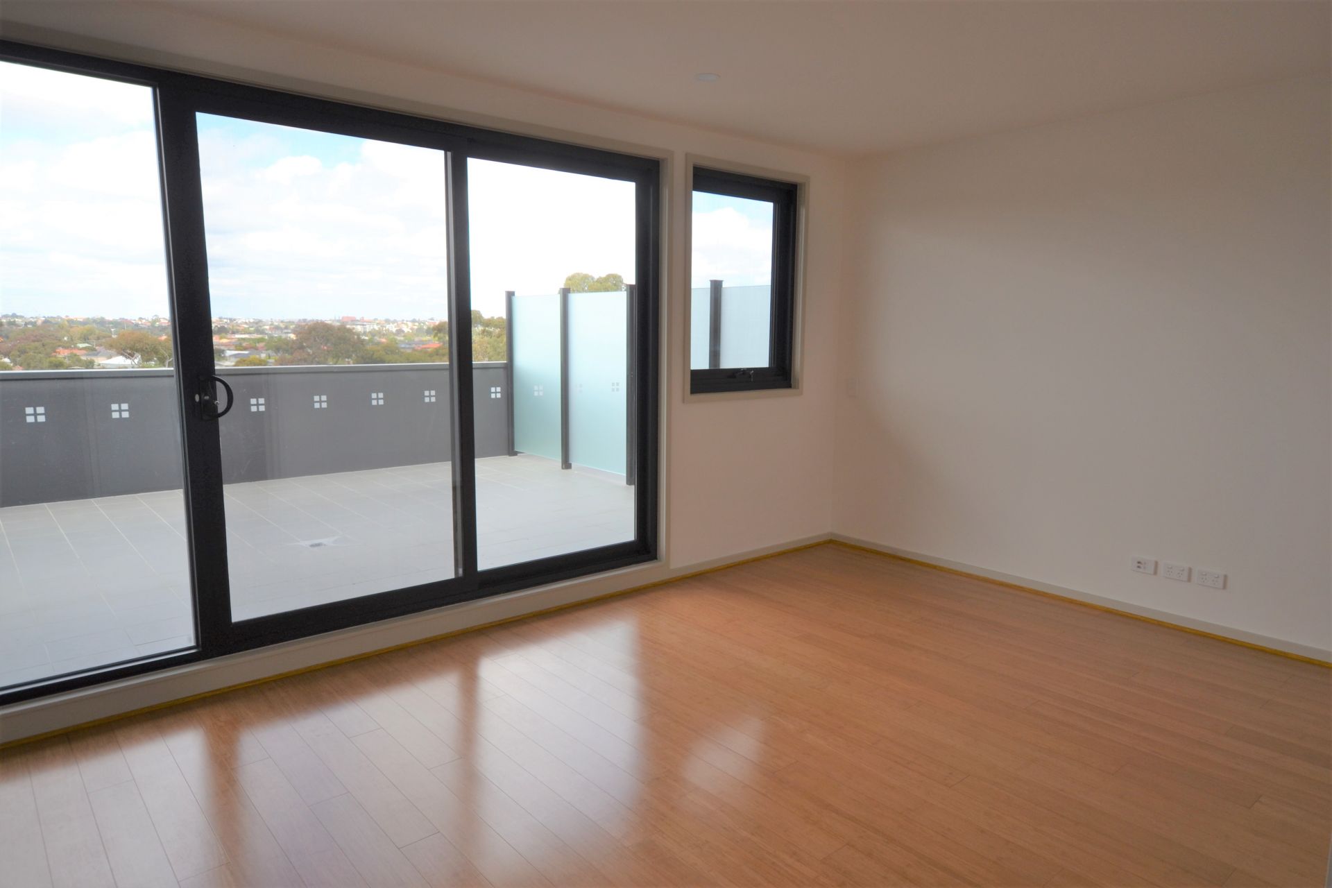 One Bedroom Apartment with stunning views