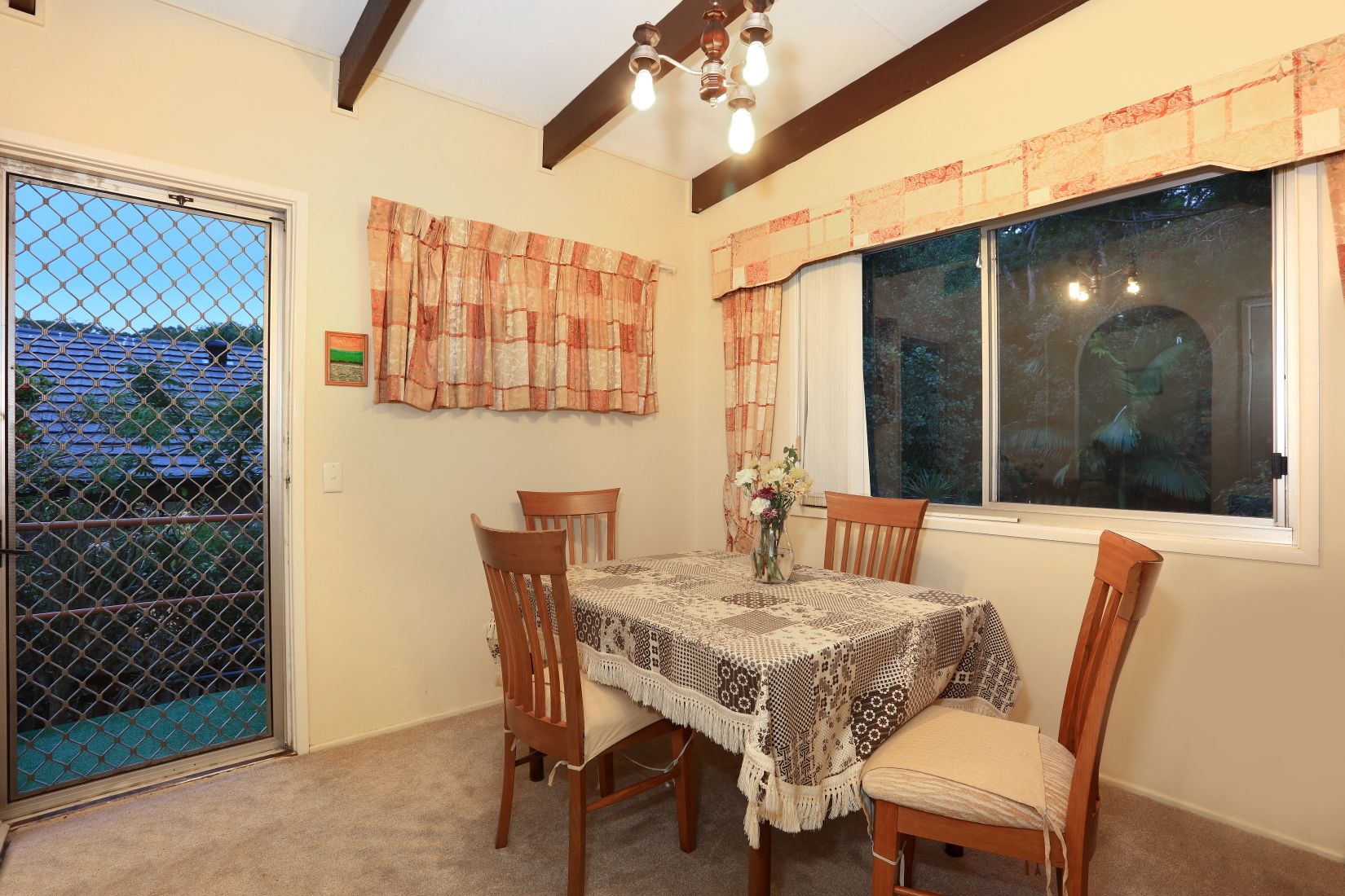 Real Estate For Sale 9 Merinda Court SOUTHPORT , QLD