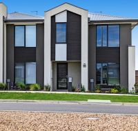 1 Nirvana Way, Clyde VIC