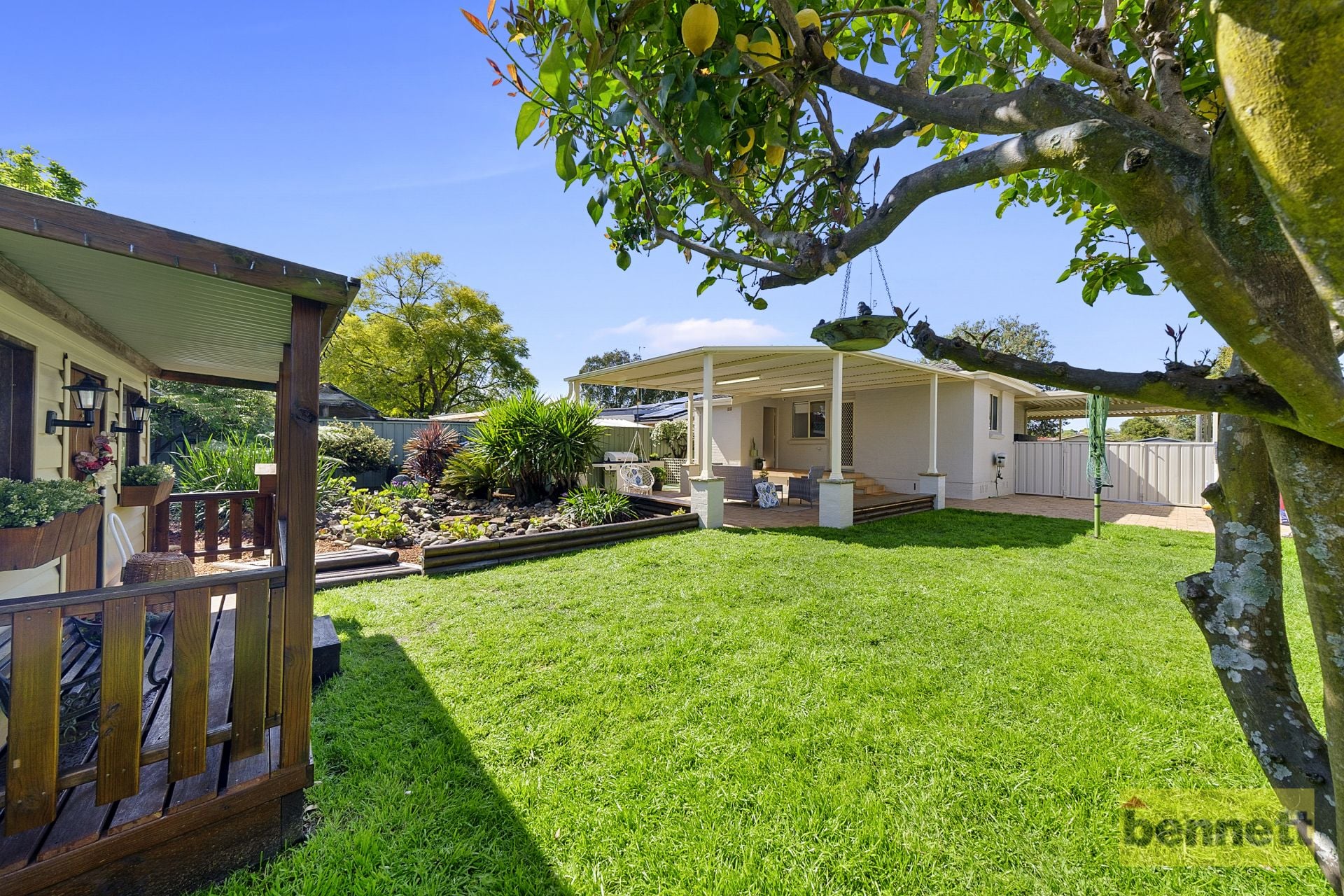 2 Hill Avenue