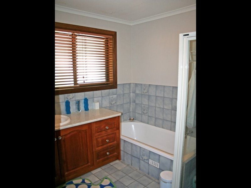 1 Vivienne Avenue MOUNT GAMBIER SA, Mount Gambier - Thumbnail 7