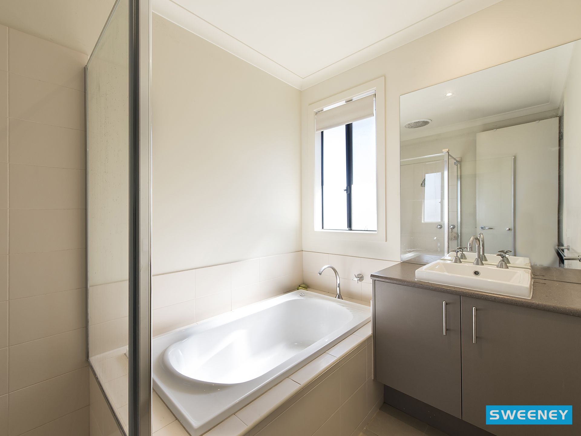 42C The Avenue, Caroline Springs - Thumbnail 8