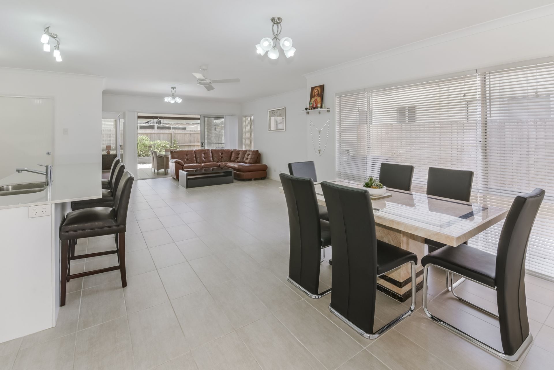 12 Emerald Drive Caloundra West QLD, Caloundra West - Thumbnail 5